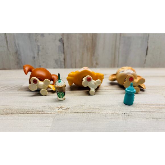 Vintage Littlest Pet Shop LPS Poodle Spaniel Dog Lot Pink Magnet - Picture 3 of 3